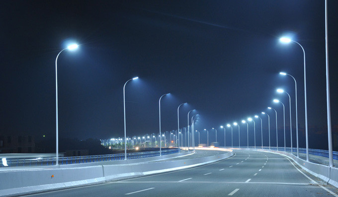 LED路燈供電系統(tǒng)防雷方案